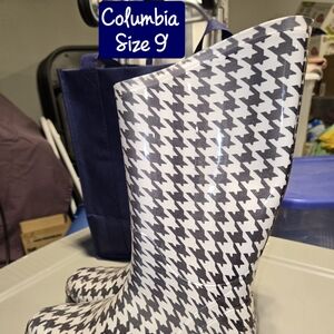 Columbia Rain Boots